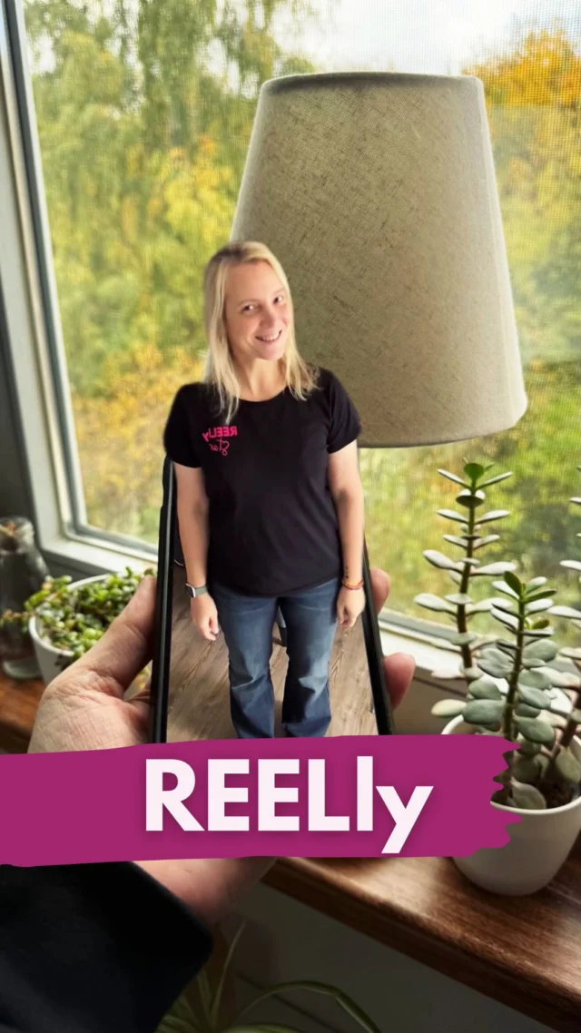 Ich erkläre dir Insta, räume Abmahnfallen weg und 
zeige dir, dass Marketing Spaß macht, machen darf und sogar machen muss.
Und das alles in einem Programm: der REELly Challenge.
Doch das Beste an der Challenge bin nicht ich.
Es sind die Menschen, die teilnehmen.
Die sich gegenseitig pushen, feiern, motivieren.
Die aus meinen Ideen Reels bauen, die begeistern und Ergebnisse liefern.
Meine REELly Stars. 🌺🫶
Kommentiere mit GECKO und mach dich zum Star ⭐️ in der REELly HOOK Challenge ab 01.11. 
Challenge-Fokus:  alle Hook-Arten, die es gibt, denn Hooks sind die Türöffner für deinen Content.
Diese Challenge gibt’s danach nur noch als Onlinekurs, ohne Live-Begleitung, ohne REELly Stars.
It’s up to you.
Musik: @nadaro.official und @omao_music 
__________________________
Für mehr Tipps rund um die gewerbliche Nutzung von Instagram, Reels, Storys, Kurzvideos, Instagramwachstum, lizenzfreie Musik bist du hier goldrichtig.