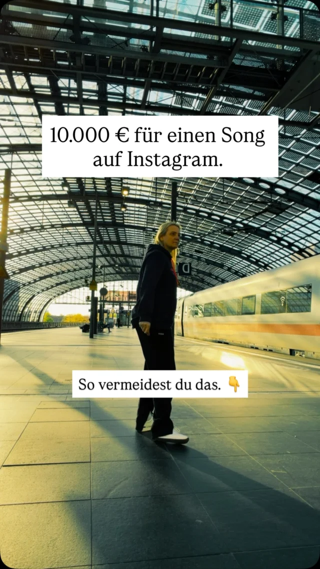 Bitte pass mit der Musik auf.
Wenn du Instagram gewerblich nutzt oder dir Reichweite und Follower aufbaust, verwende nicht einfach irgendeinen Song aus der Musikbibliothek.
Nutze nur Musik, für die du die erforderlichen Nutzungsrechte hast. Die Meta Sound Collection ist für die kommerzielle Nutzung extra von Meta/Instagram lizenziert. 
Musikrechte sind komplex. Verlass dich deshalb nicht auf einzelne Aussagen oder Tipps. Schau immer selbst nach der Quelle.
________________
Hi, ich bin Manja.
Für Tipps rund um die gewerbliche Nutzung von Instagram, Reels, Storys, Kurzvideos, Reichweitenaufbau und Musikrechte bist du hier genau richtig.