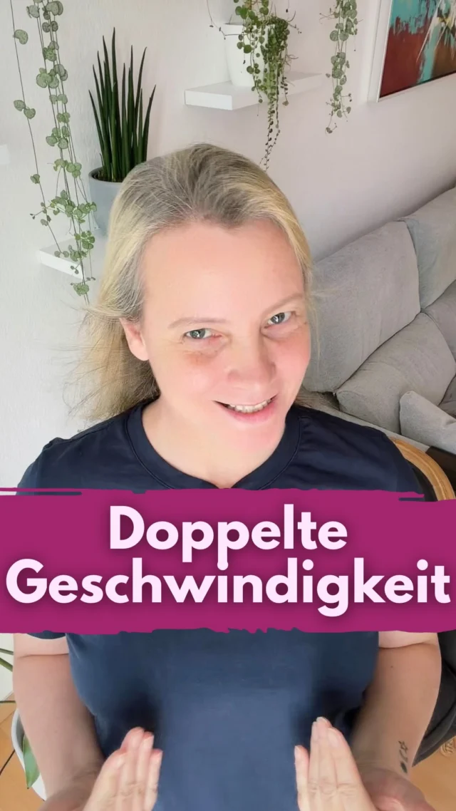 Eine Funktion, die viele schmerzlich vermisst haben. 
Reels in doppelter Geschwindigkeit ansehen ohne den Bildschirmrand gedrückt zu halten. Sie ist wieder da.